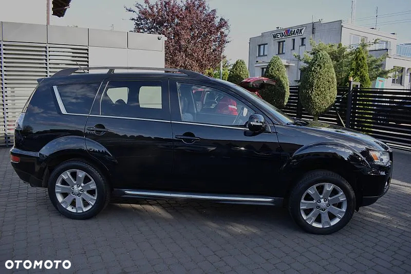 Mitsubishi Outlander 2.0 Intense 2WD CVT - 34