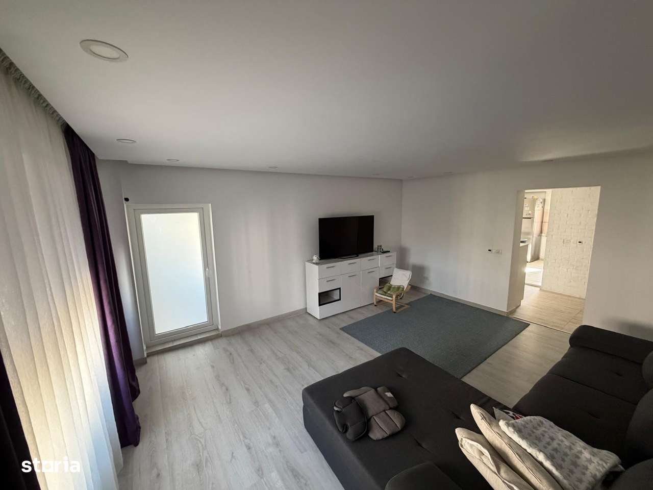 De vanzare apartament 3 camere zona Calea Calarasilor/ Piata Muncii - Imagine principală: 4/10