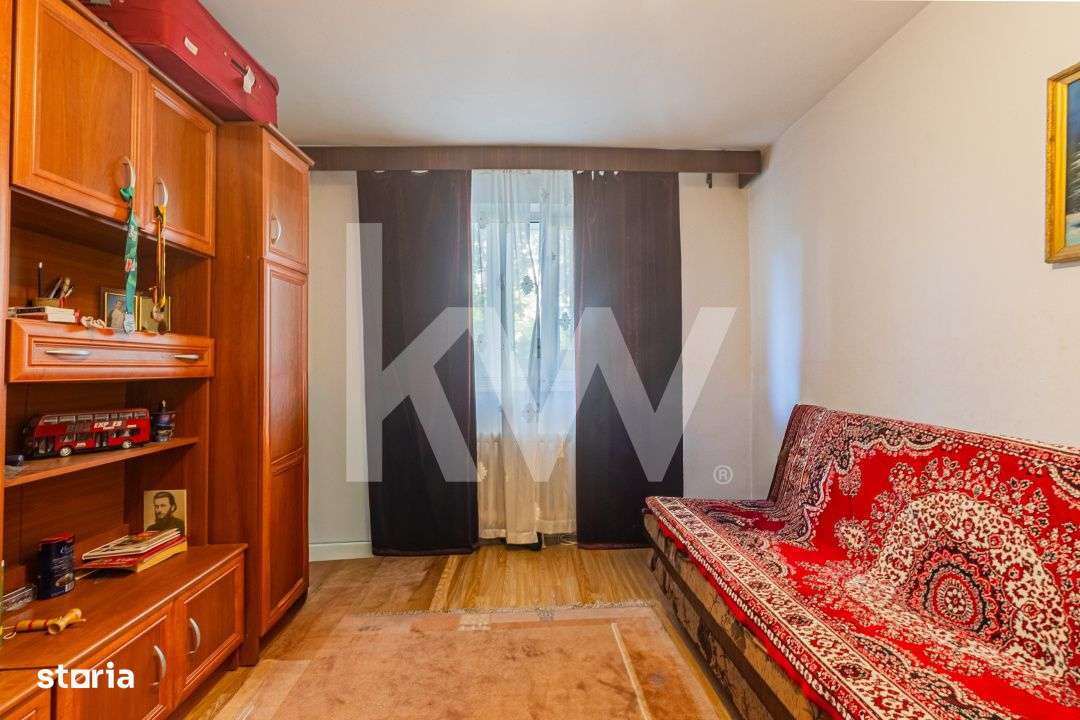 Apartament cu 3 camere decomandat - Imagine principală: 5/16