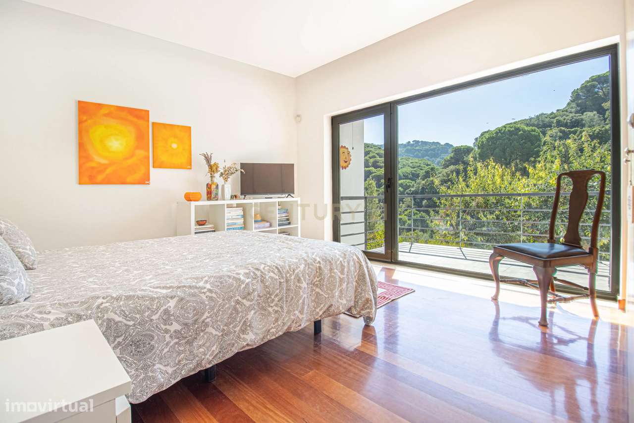 Quinta na Arrábida com moradia T5 de 364 m2 em lote de 13 520 m2 Onde-17