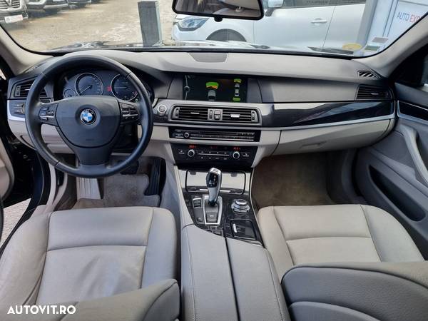 BMW Seria 5 520d - 7