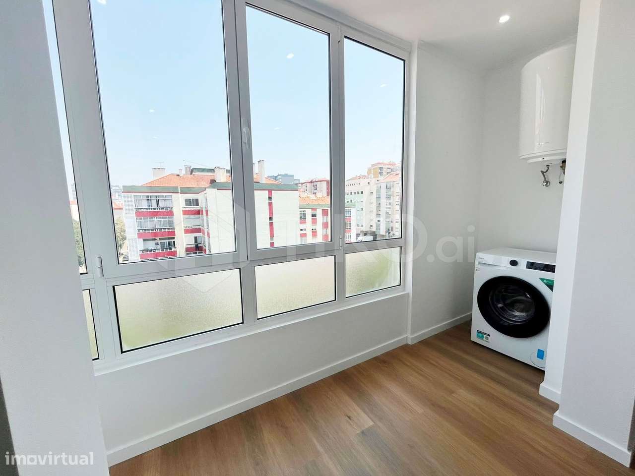 T1 Totalmente remodelado na Amadora – Pronto a habitar | Excelente loc-5