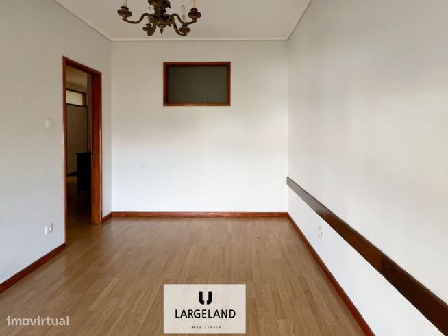 Apartamento T3 + 1 - Pedrouços-12