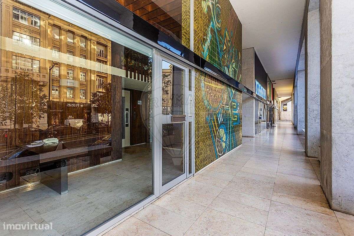 Apartamento T4 para venda - Grande imagem: 2/35