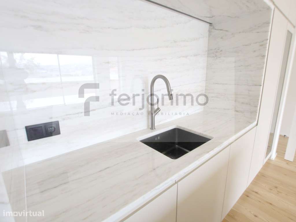 Fantástico apartamento T2 em Creixomil-13