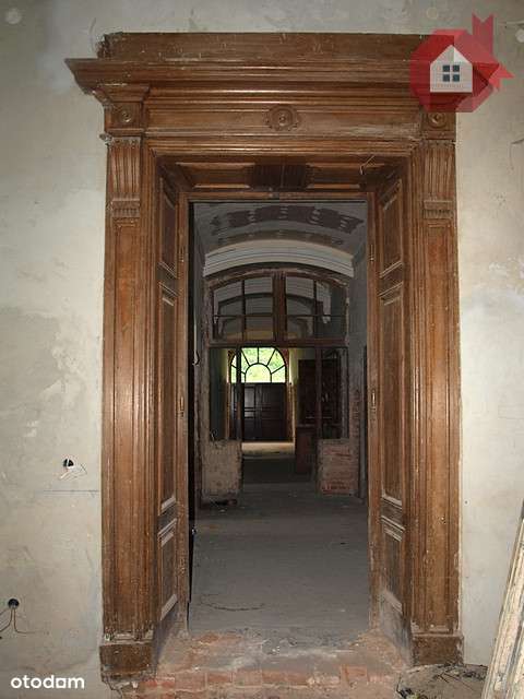 Dwór w Lubiatowie – historyczna rezydencja-14