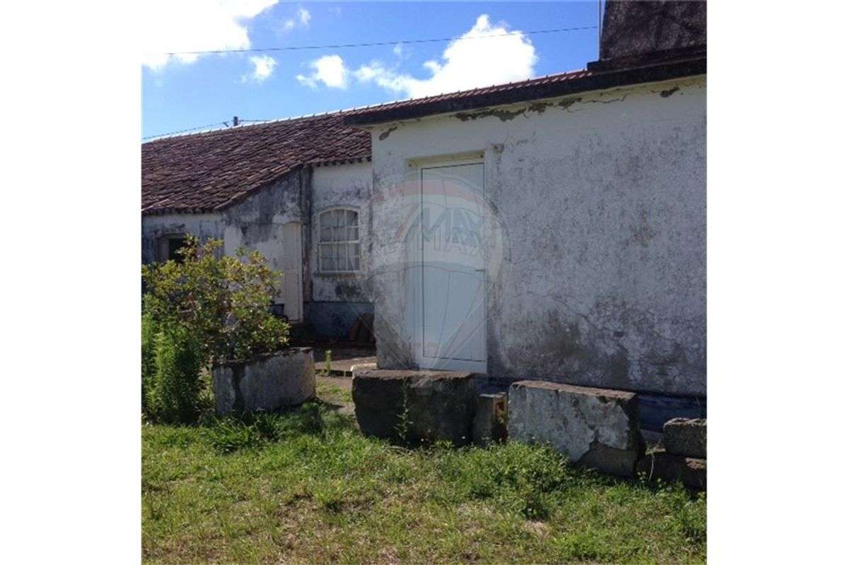 Moradia T2 para venda - Grande imagem: 3/7