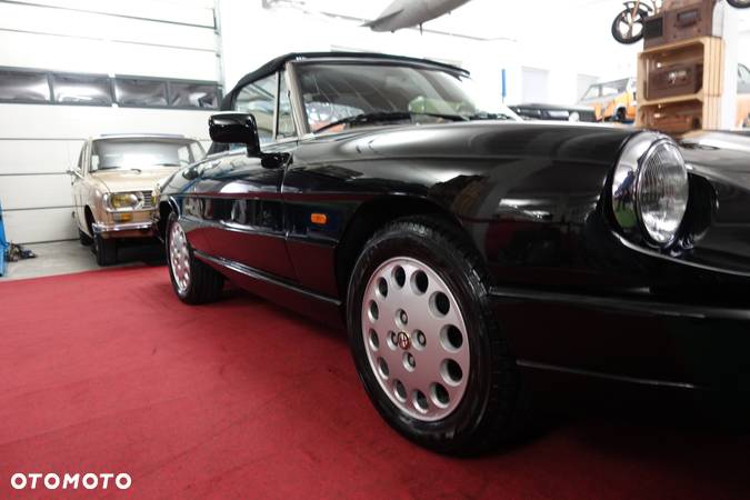 Alfa Romeo Spider 2.0 - 32