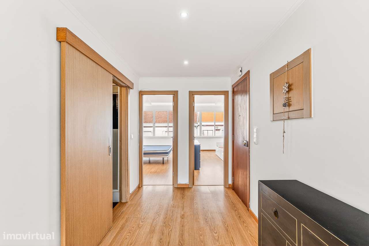 Apartamento T2 em excelente estado de conservação - Grande imagem: 5/21
