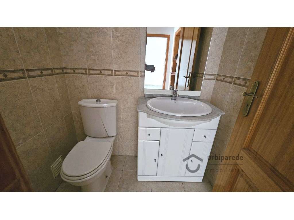 Apartamento T3 no Jardins da Parede.-18