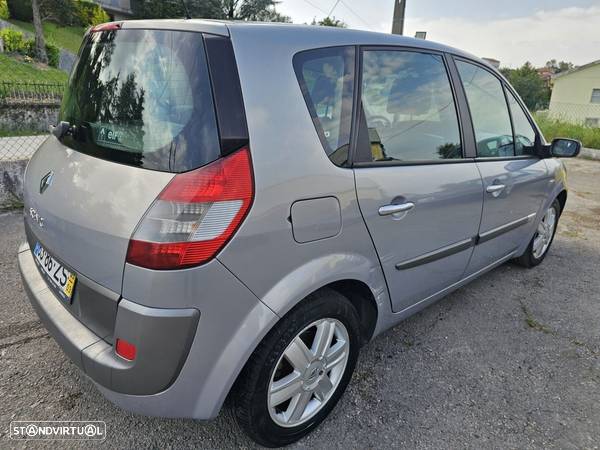 Renault Scénic 1.5 dCi P. Expression - 4