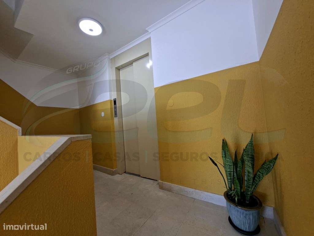 Apartamento T4 Almeirim-27