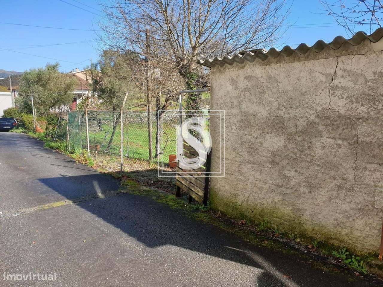 Moradia Isolada T3 em Mosteiro-9