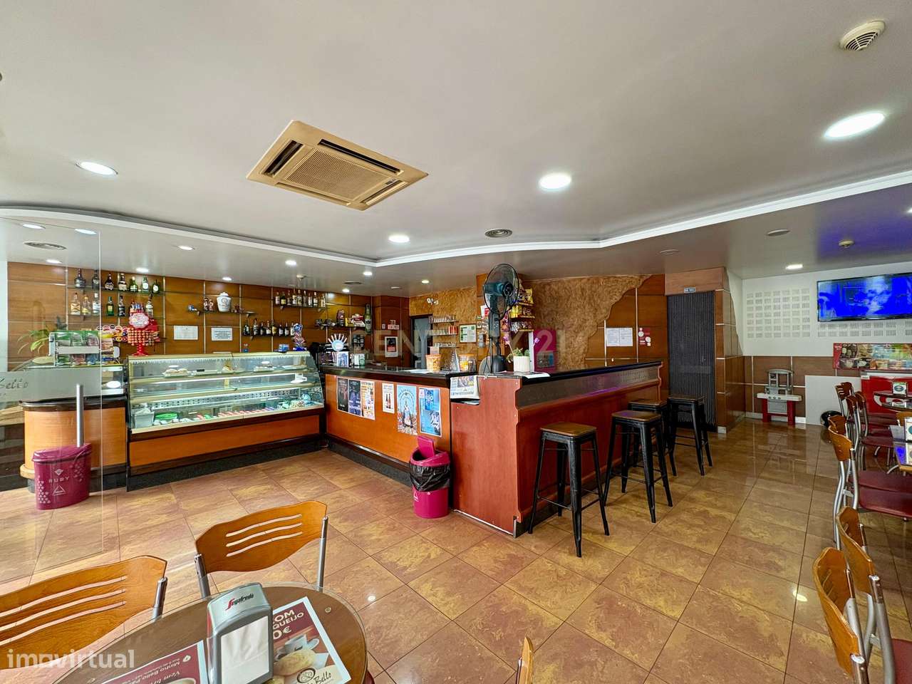 Café - Trespasse - Grande imagem: 4/24