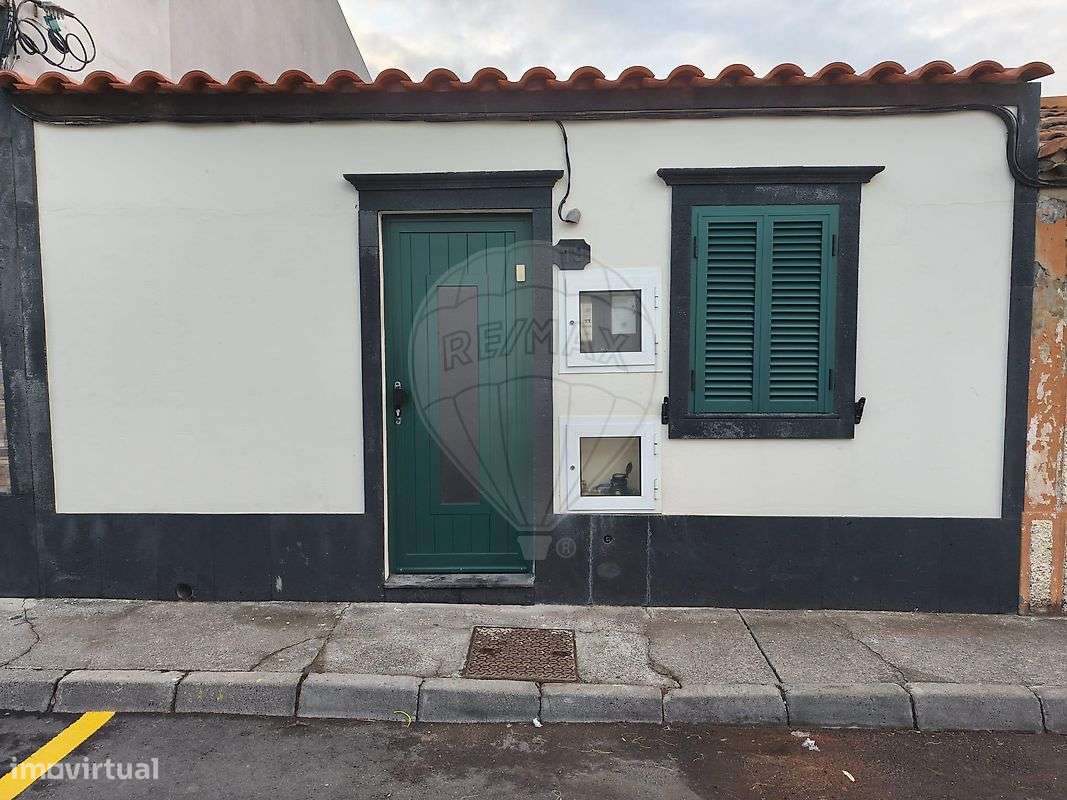 Moradia T2 para venda-7