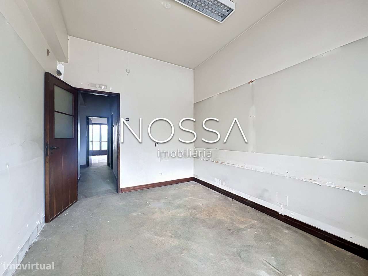 Escritório | 195m2 | Av. República-31