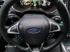 Ford S-Max 2.0 TDCi Titanium PowerShift - 24