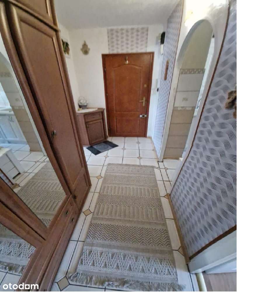 Dwupokojowe mieszkanie z balkonem i pełnym wyposażeniem w Prudniku.-4