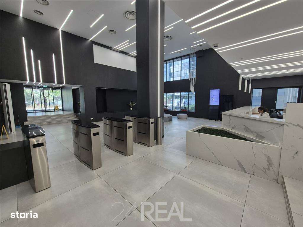 Zone 313 spatii de birouri - de la 200 mp - Imagine principală: 3/12