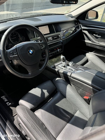 BMW Seria 5 520d Touring - 31