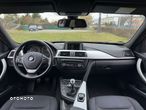 BMW Seria 3 318d DPF Touring - 13