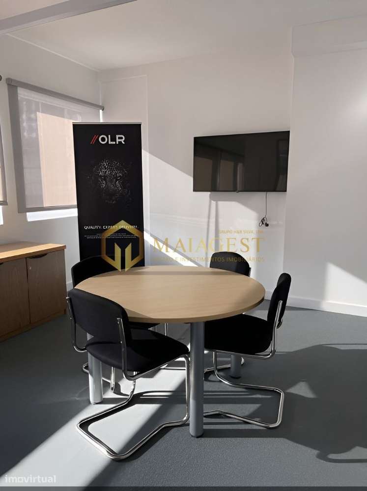 Escritórios no centro do Porto com grande áreas - Grande imagem: 4/9