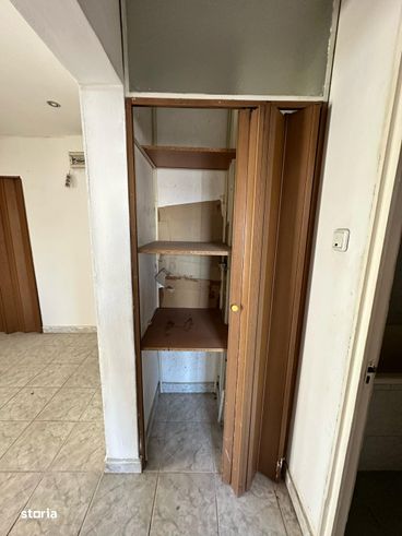 De vanzare – Apartament 3 camere | Strada Margeanului, Rahova-4