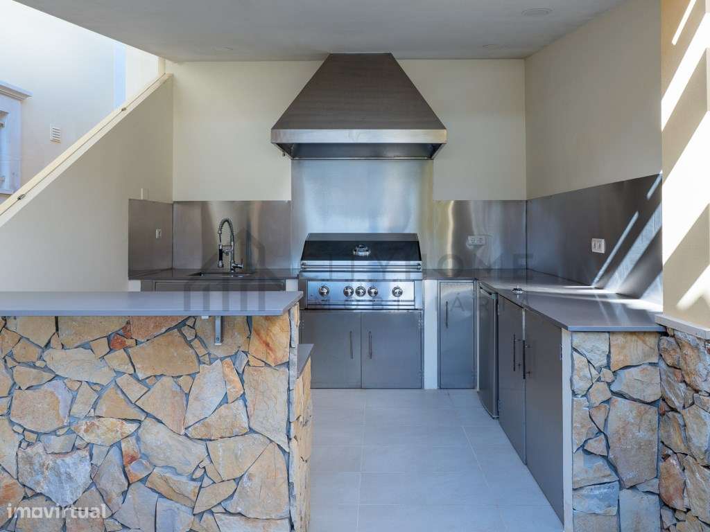 Moradia T5 contemporânea com Piscina e vista Mar na Galé em Albufeira-38