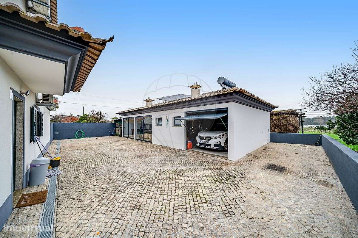 Moradia T4 para venda - Grande imagem: 3/32