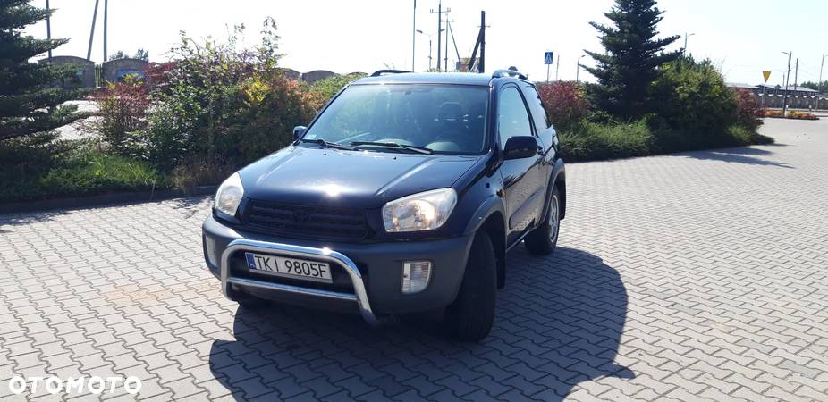 Toyota RAV4 1.8 VVT-i 4x2 - 6