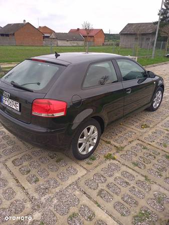 Audi A3 1.6 S line Sportpaket (plus) - 4