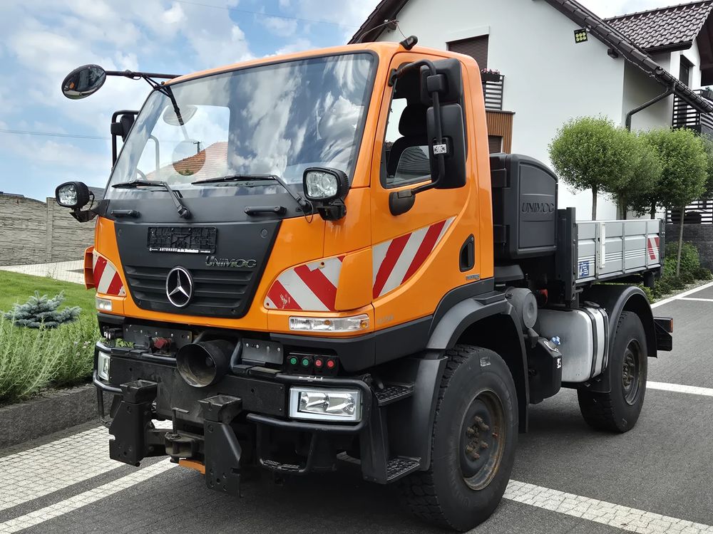 Mercedes-Benz Unimog 2009