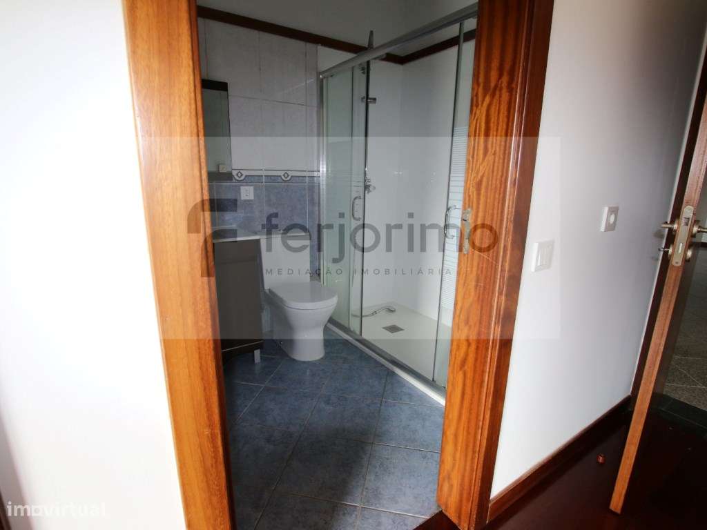 Magnífica Moradia, em zona tranquila-30