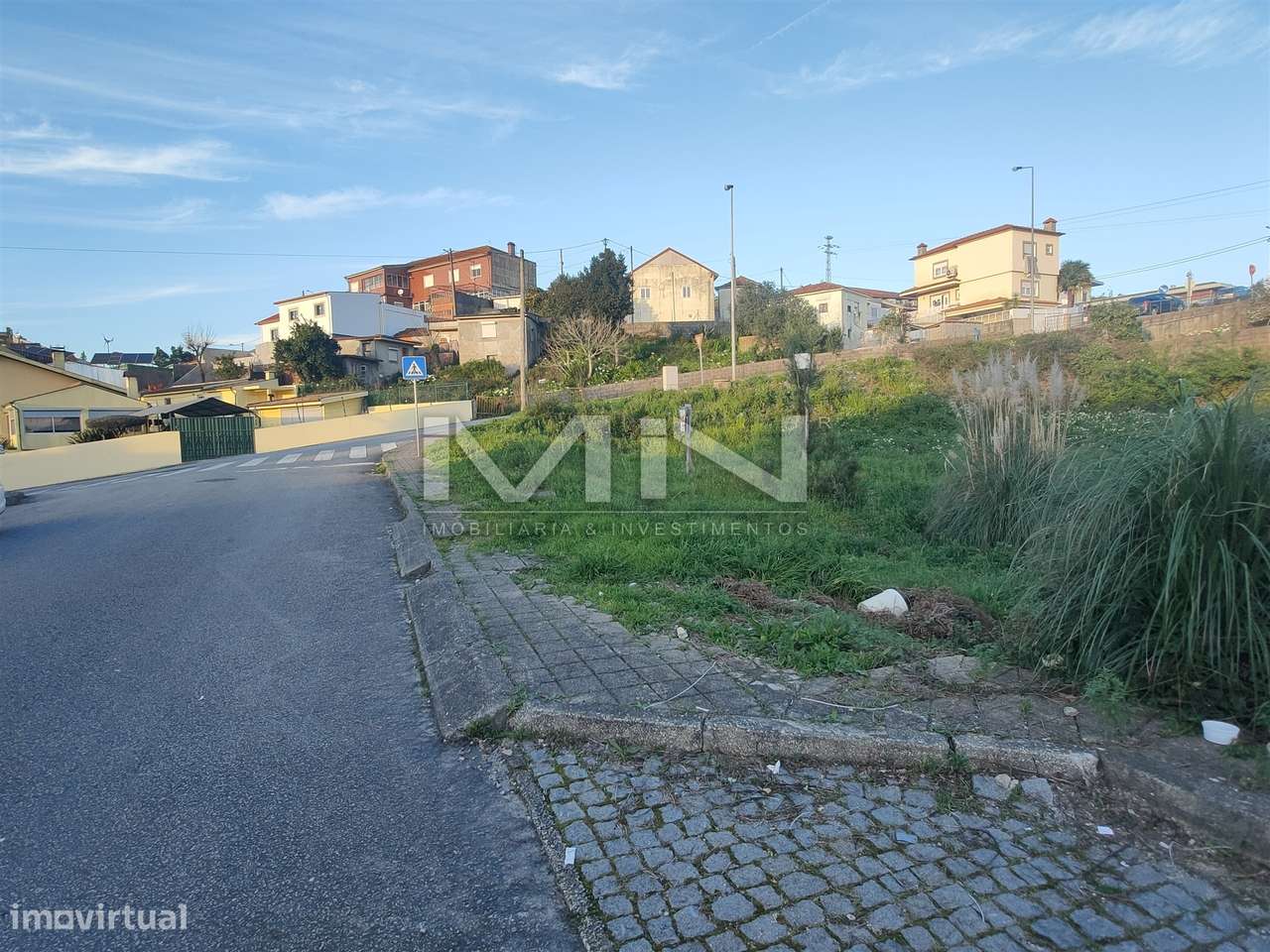 Lote de terreno de gaveto - Grande imagem: 5/11