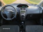 Toyota Yaris 1.4 D-4D Sol EU5 - 9