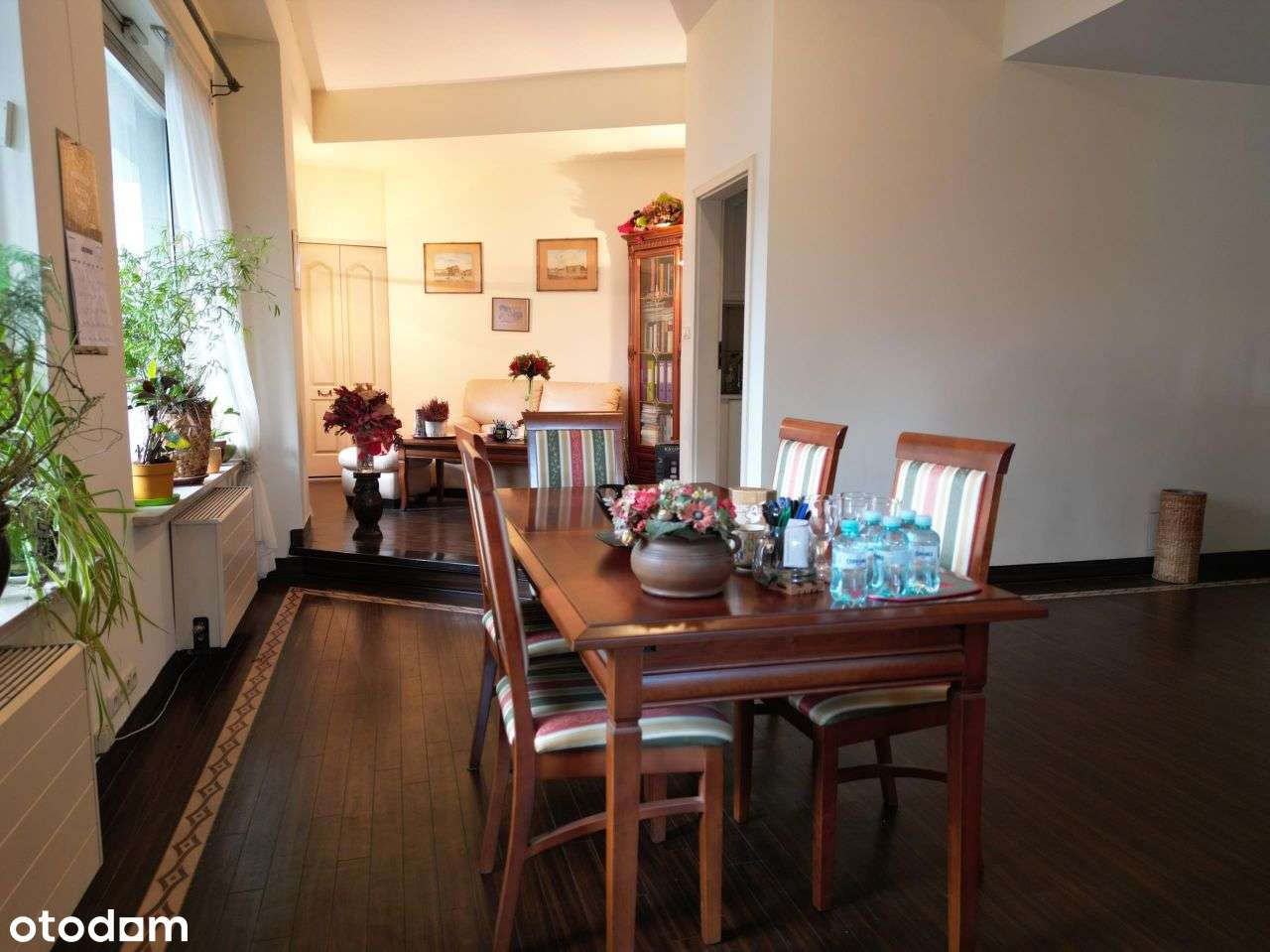 Lokal użytkowy 58m w centrum z miejscem postojowym-3