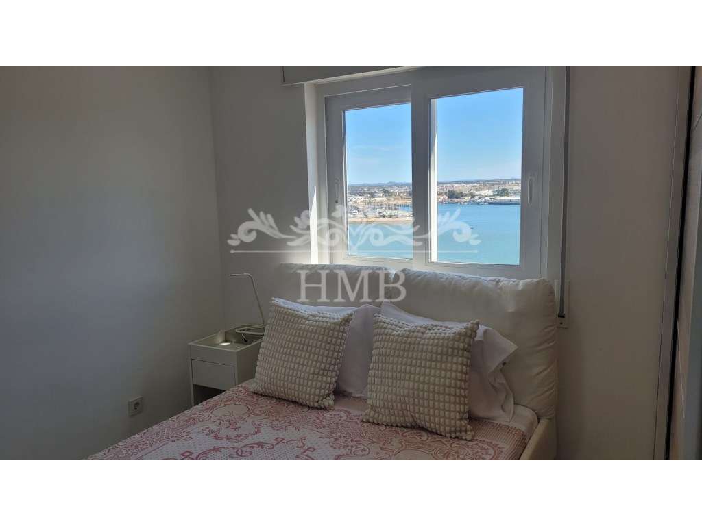 T2 Remodelado, com vista Rio-16