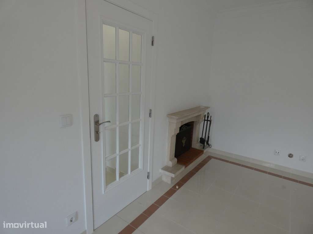 Apartamento T3 Feijó, Almada-7