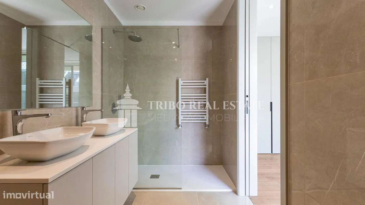 T3 LUXO EM CONDOMÍNIO FECHADO + VISTA MAR-12