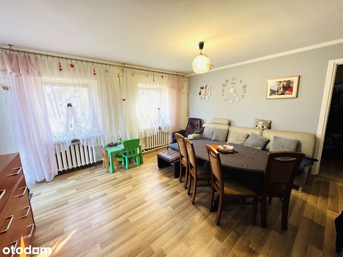 Przestronne mieszkanie z ogródkiem i garażem, Domanice, gm. Mietków-5