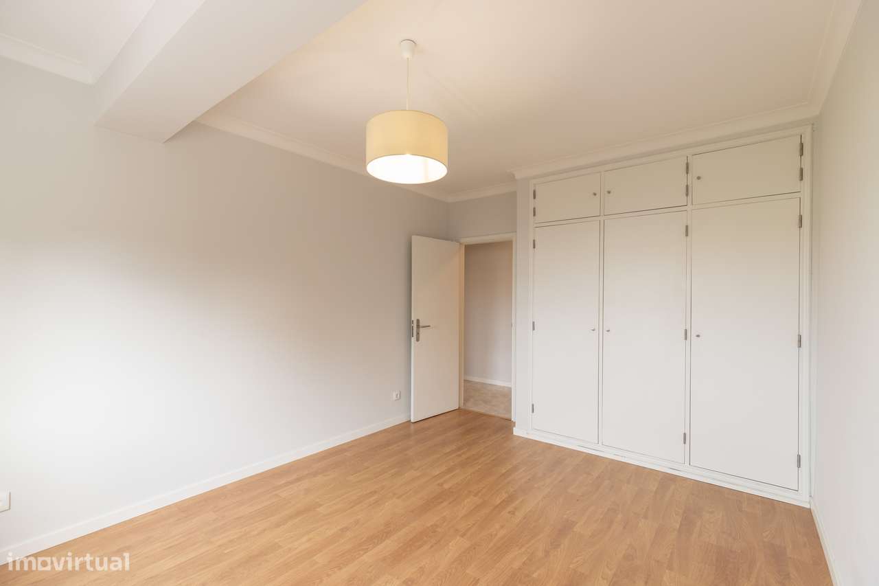 Apartamento T2 do ano 2001-13