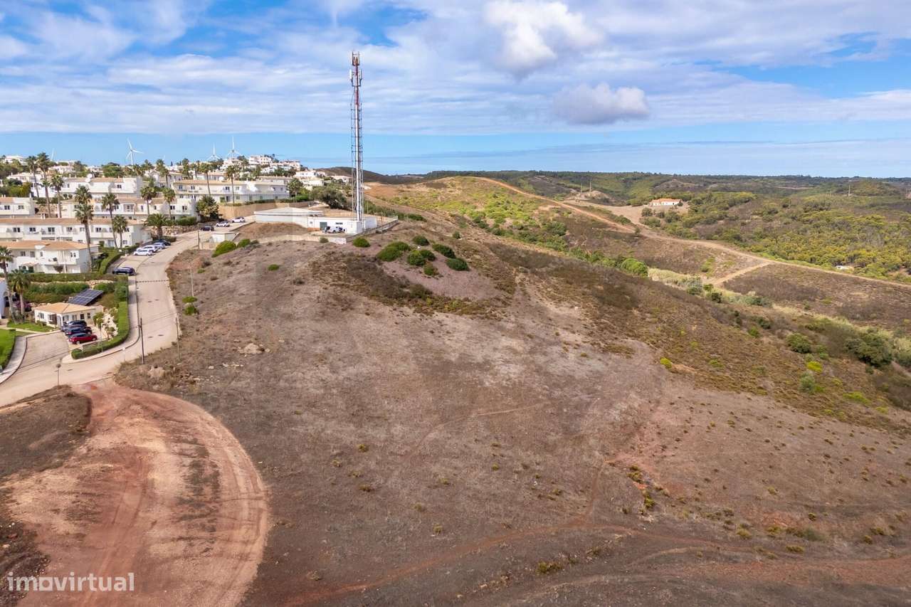 Terreno com 7.640 m2 em Budens – Excelente oportunidade no Algarve! - Grande imagem: 5/8