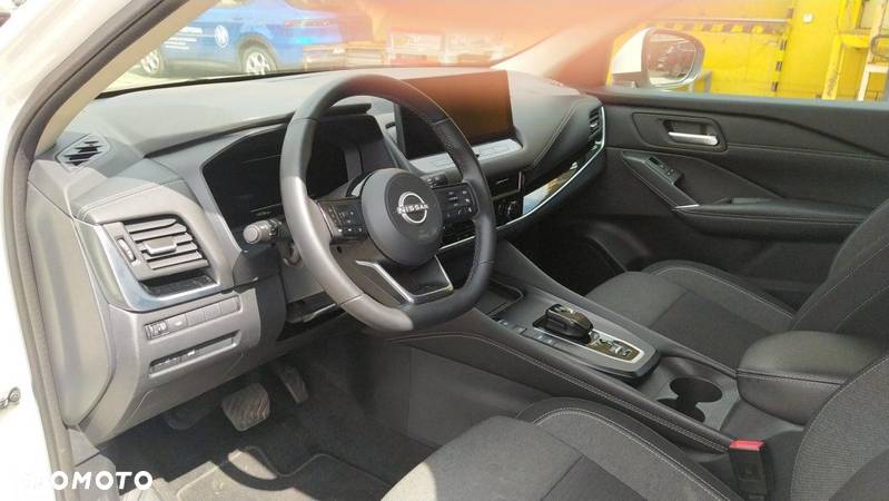 Nissan Qashqai - 10