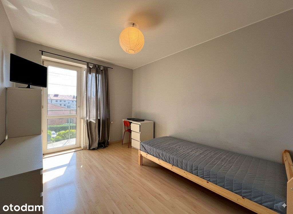 Komfortowe 2 pokoje w sercu Warszewa!-2