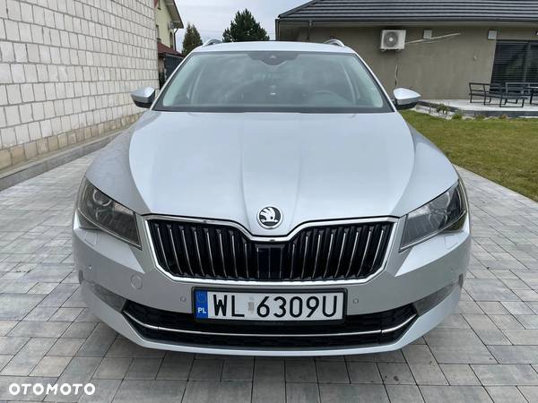 Skoda Superb 1.4 TSI ACT 4x4 Style - 3