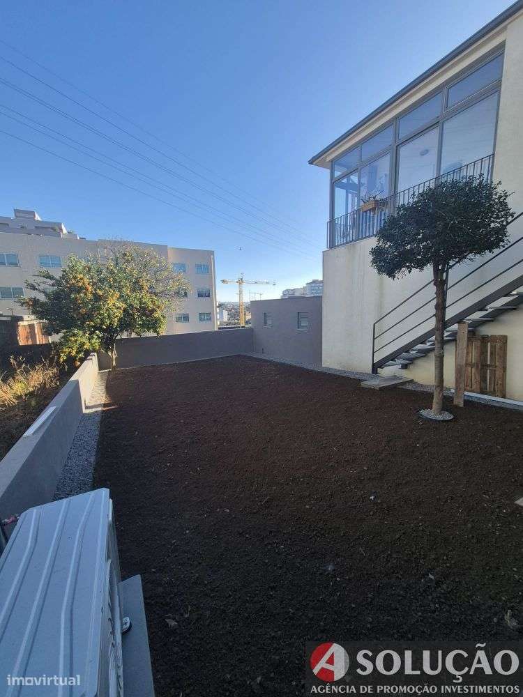 Andar Moradia em Banda em Oliveira do Douro-6