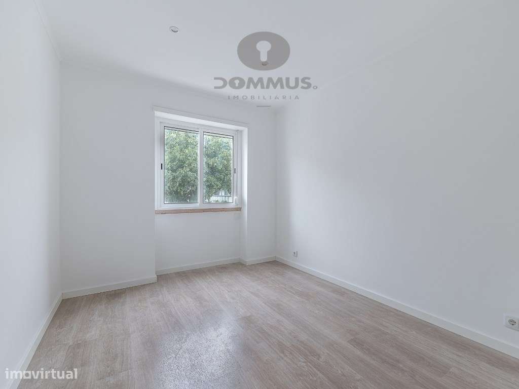 Apartamento T3 totalmente remodelado na Amadora-10