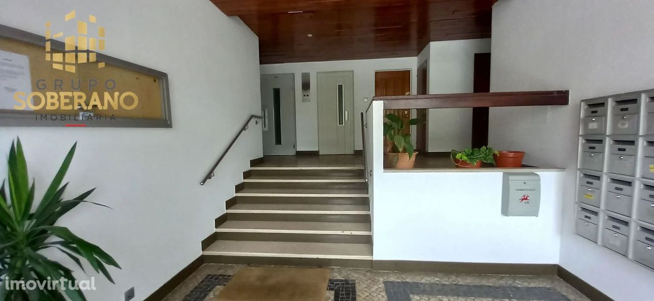 Apartamento T2 remodelado em Miratejo - Corroios (349)