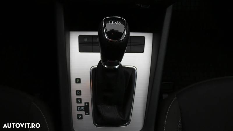 Skoda Octavia Combi Diesel 1.6 TDI DSG Style - 13
