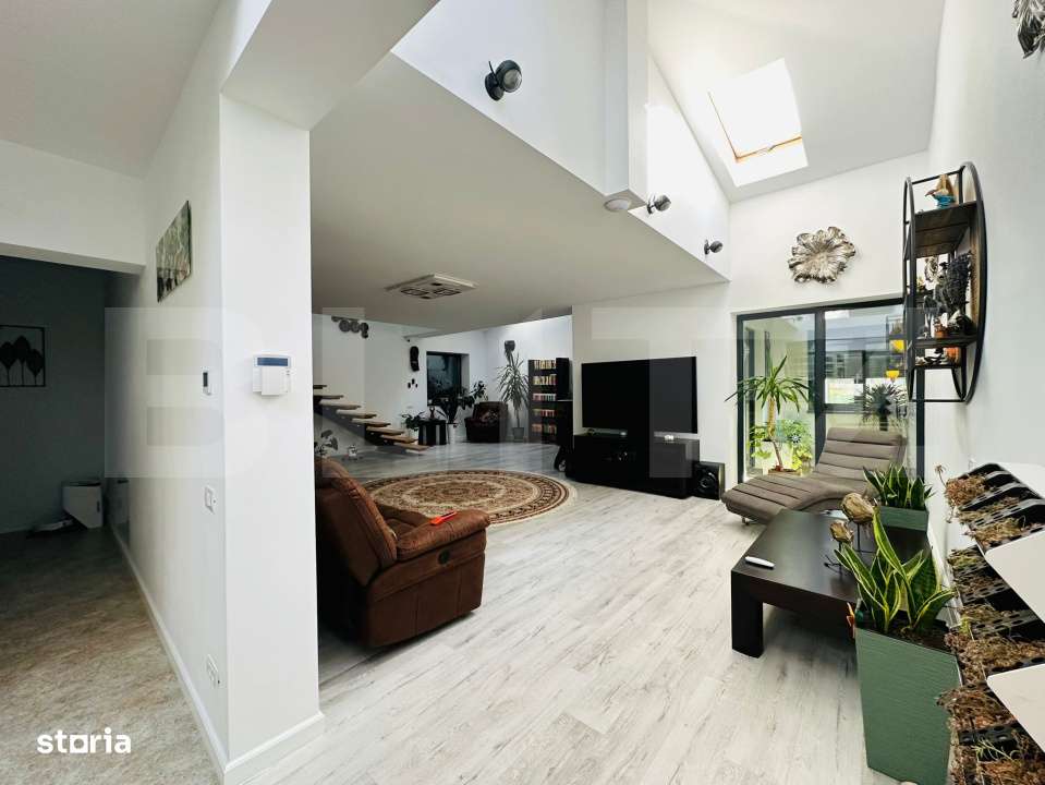 Casa premium, 350 mp si teren 722 mp, mobilata si utilata lux, in Bras - Imagine principală: 2/12